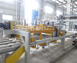 巖棉帶復合板生產(chǎn)線